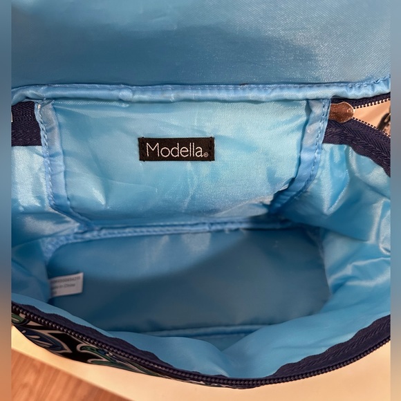 Modella 3 Piece Toiletry Bag Set - Like New - Picture 12 of 14